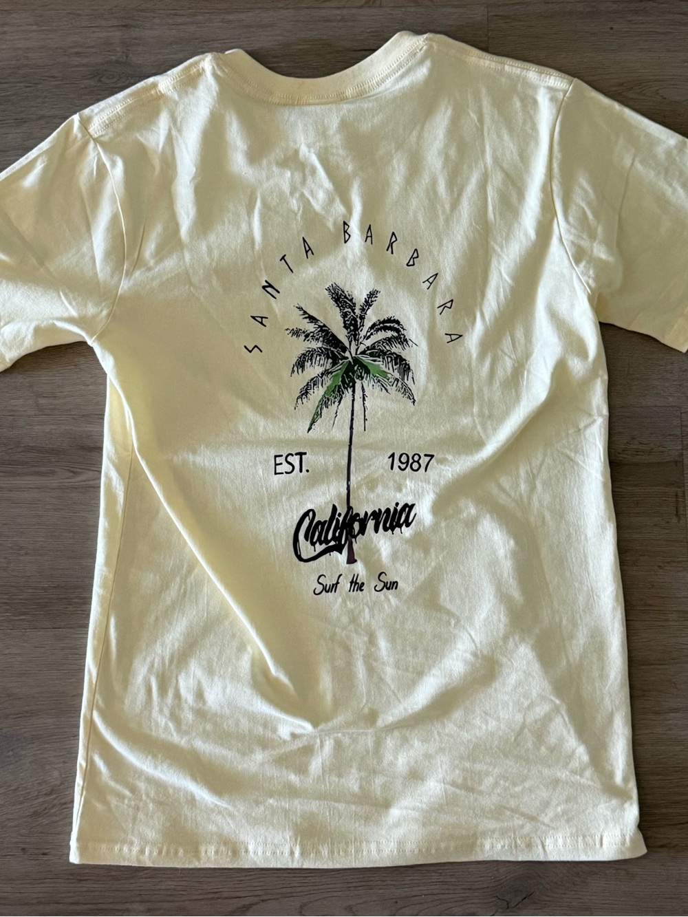 Santa Barbara California Palm Graphic Tee - Butter Yellow/ Cream
